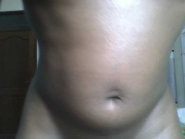 Finebubblyassie – webcam model profile photo