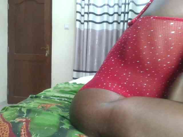 Finebubblyassie webcam