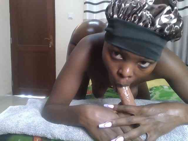 Finebubblyassie webcam