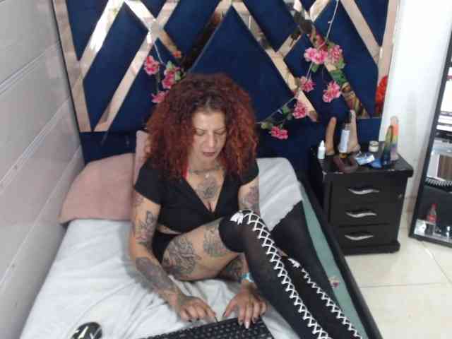 Mariposatatto webcam