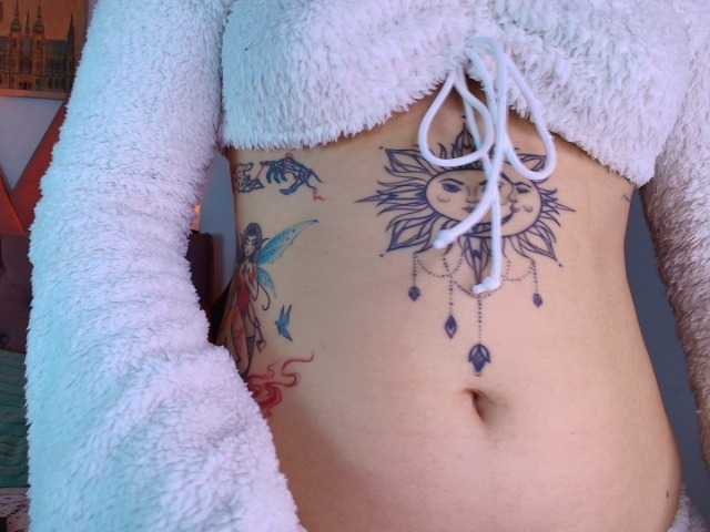 MiiaParis's BongaCams show and profile