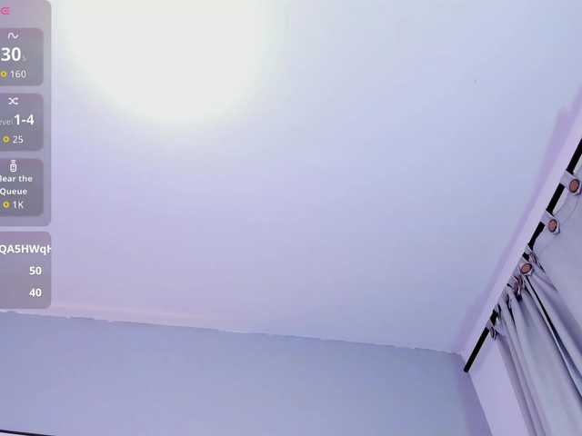 PauleteW10's BongaCams show and profile