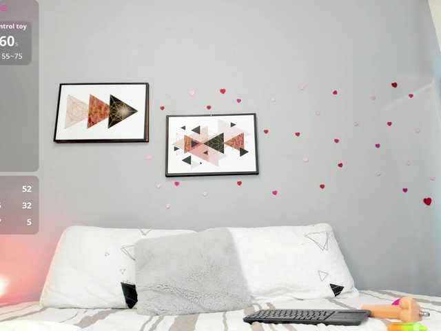 PauleteW10's BongaCams show and profile