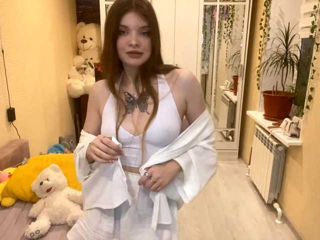 BettieClemence video chat preview