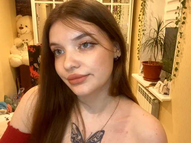 BettieClemence webcam stream