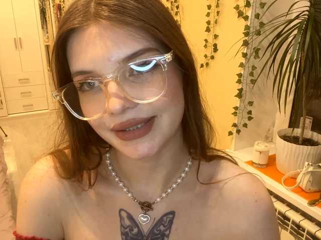 BettieClemence's BongaCams show and profile