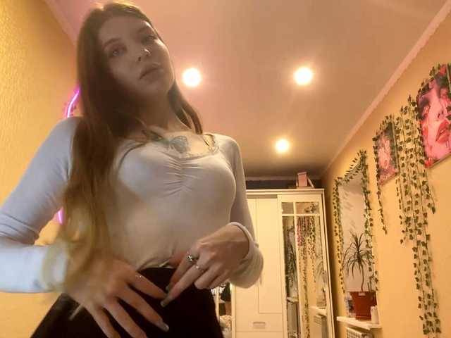 BettieClemence's BongaCams show and profile