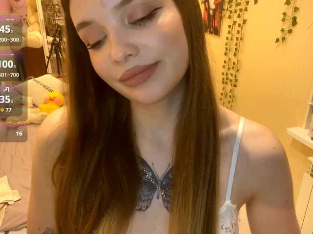 BettieClemence Live Cam on BongaCams