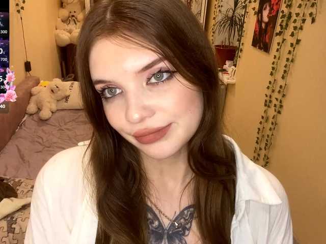 BettieClemence's BongaCams show and profile