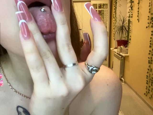 BettieClemence's BongaCams show and profile