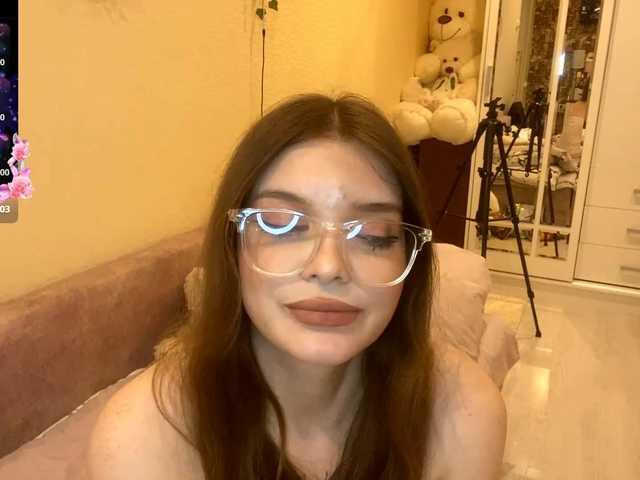 BettieClemence's BongaCams show and profile