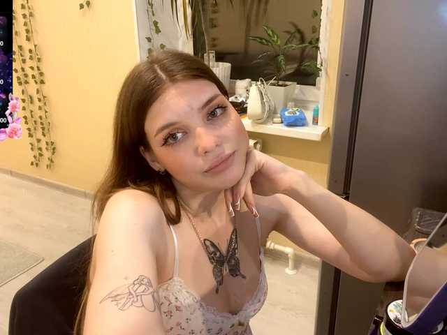 BettieClemence's BongaCams show and profile