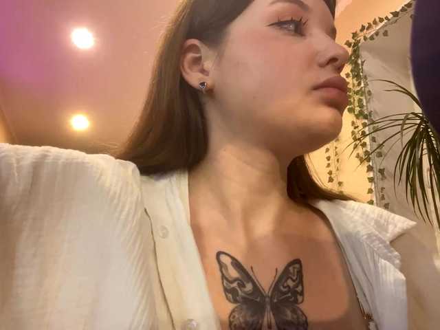 BettieClemence's BongaCams show and profile