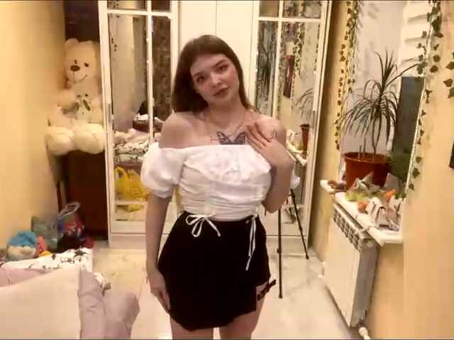 BettieClemence video chat preview