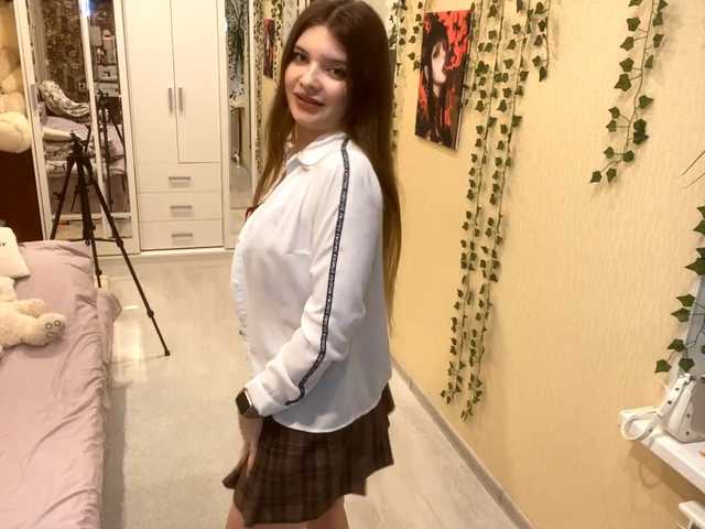 BettieClemence's BongaCams show and profile