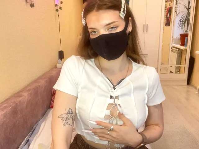 BettieClemence's BongaCams show and profile