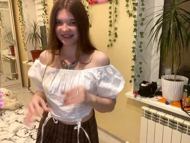BettieClemence's BongaCams show and profile