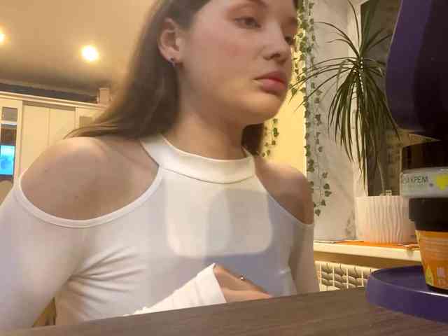 BettieClemence webcam