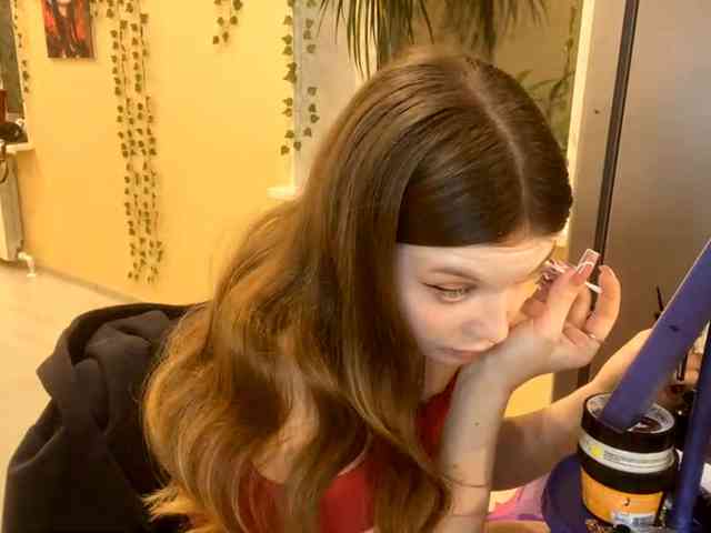 BettieClemence webcam