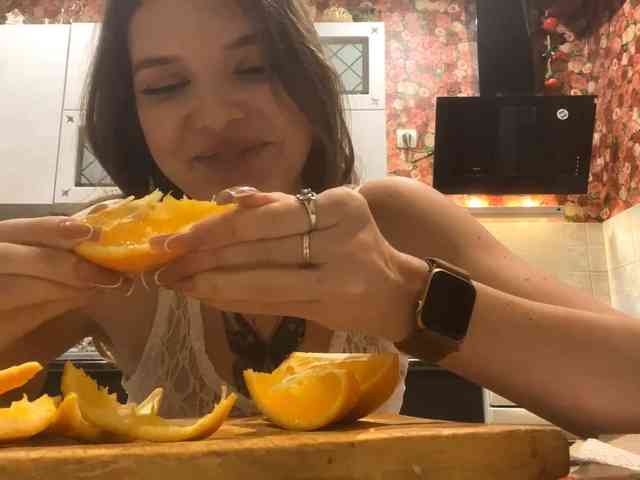 BettieClemence webcam