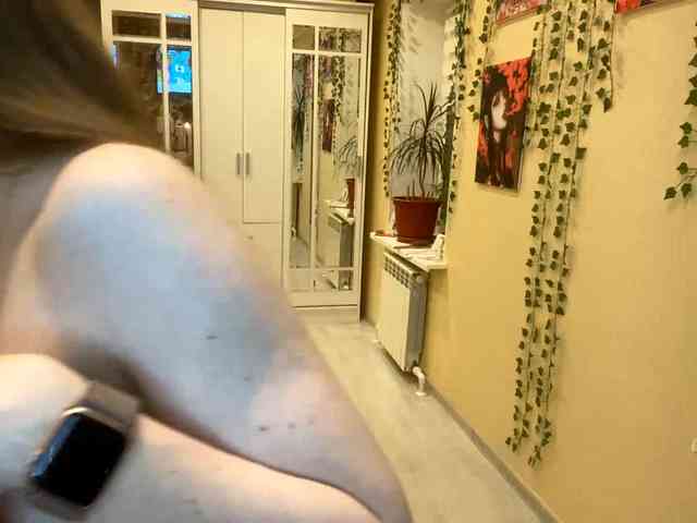 BettieClemence webcam