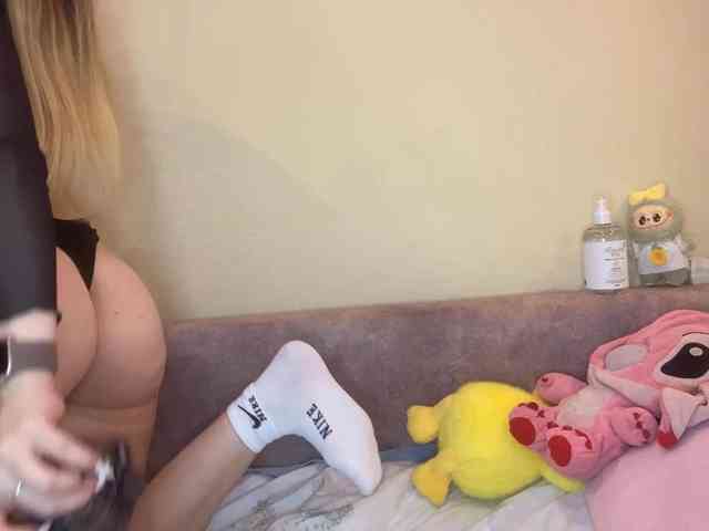 BettieClemence webcam