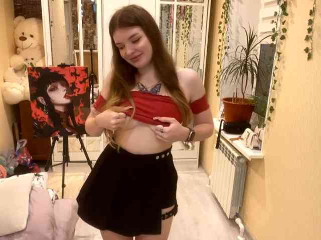 BettieClemence webcam