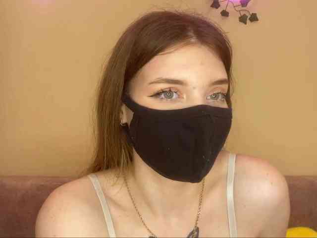 BettieClemence webcam