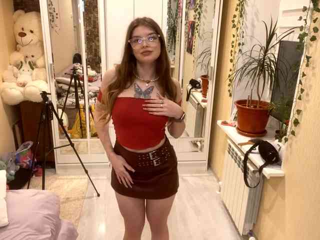 BettieClemence webcam