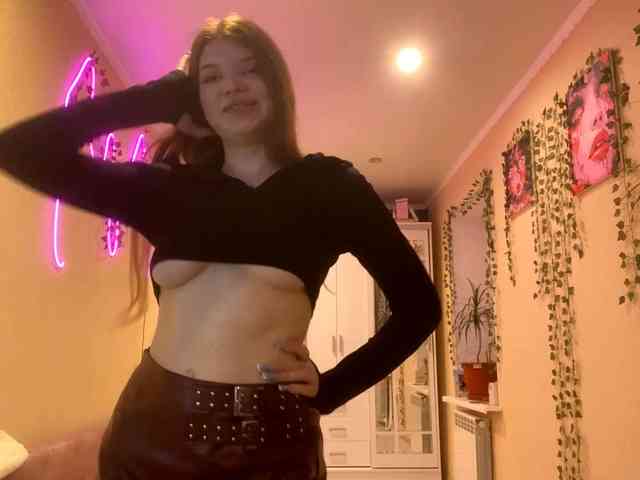 BettieClemence webcam