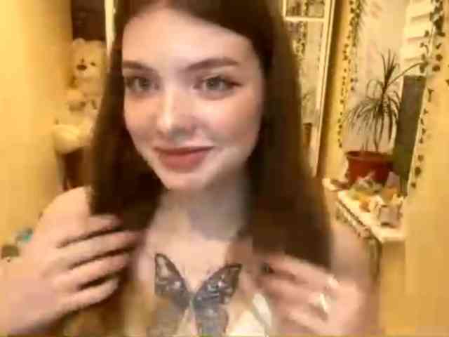 BettieClemence webcam