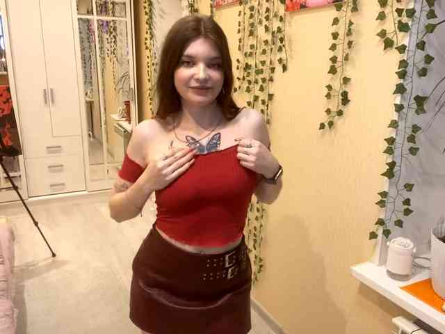 BettieClemence webcam