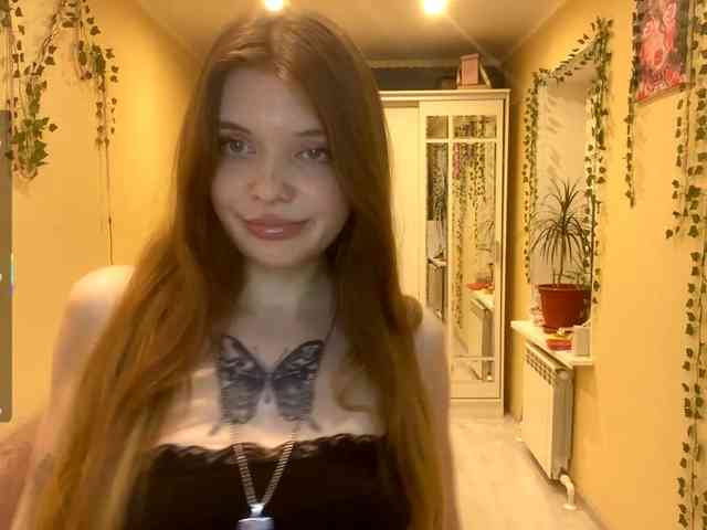 BettieClemence webcam