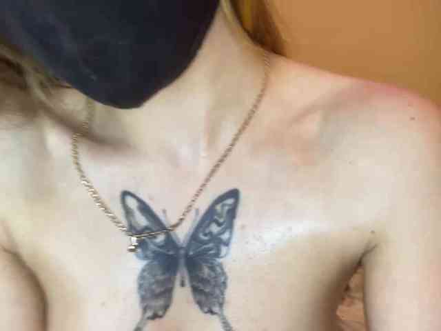 BettieClemence webcam