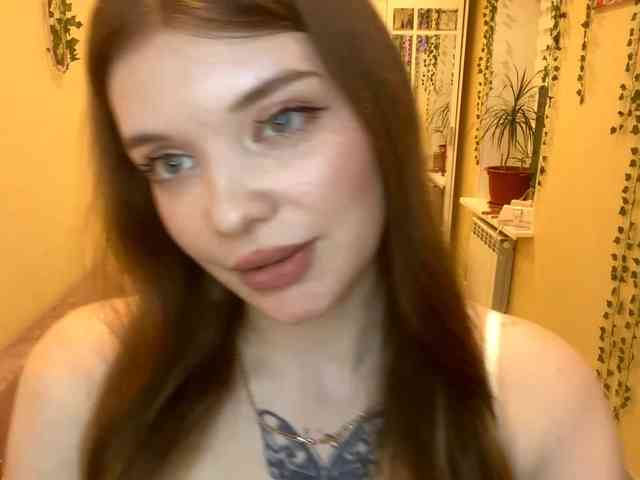 BettieClemence webcam