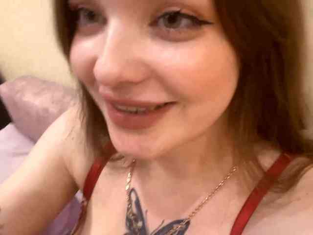 BettieClemence webcam