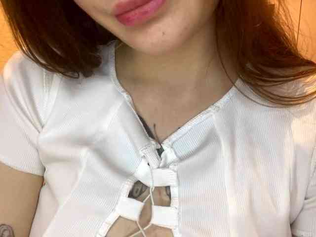 BettieClemence webcam