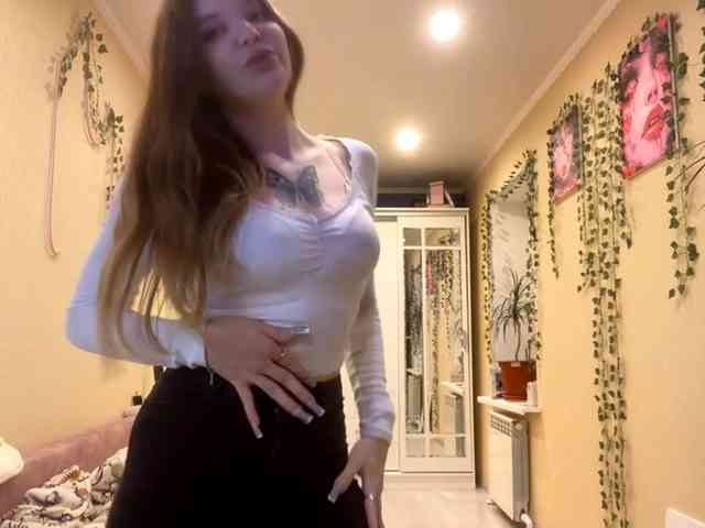 BettieClemence webcam