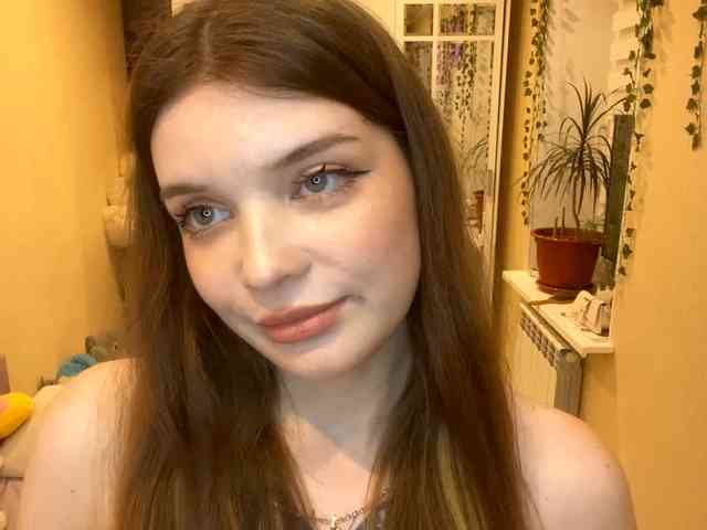 BettieClemence webcam