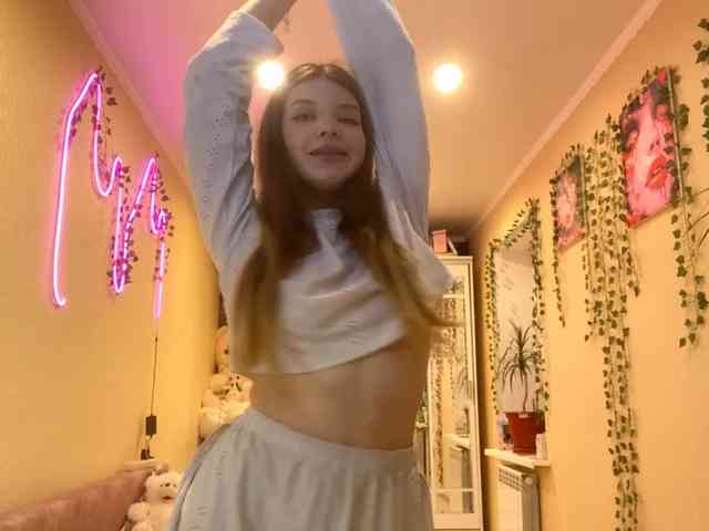 BettieClemence webcam