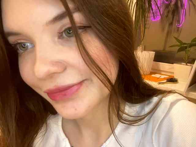 BettieClemence webcam