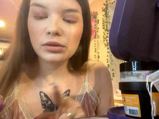 BettieClemence webcam