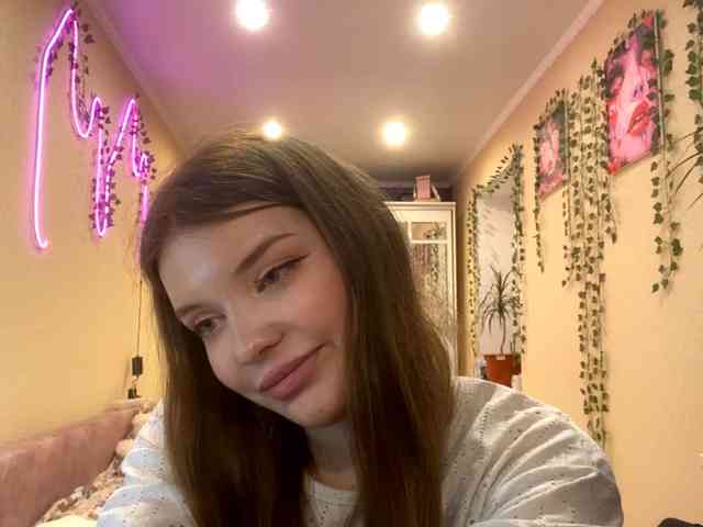 BettieClemence webcam