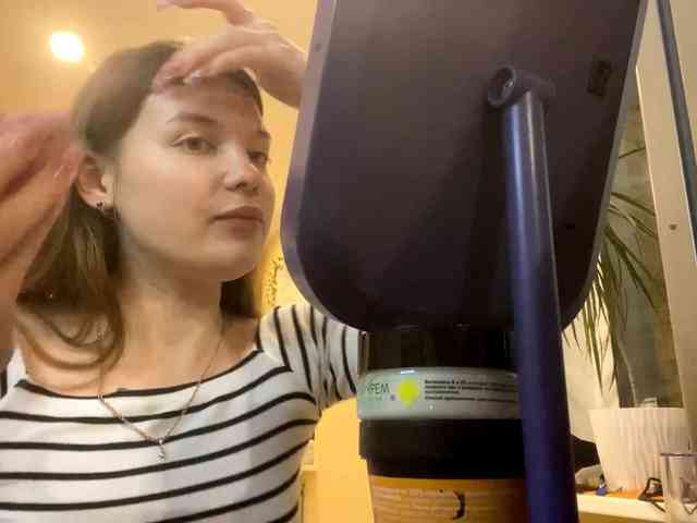 BettieClemence webcam