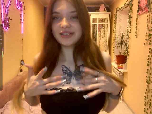 BettieClemence webcam