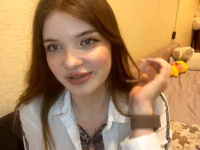 BettieClemence webcam