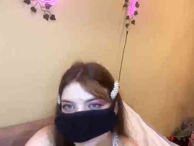 BettieClemence webcam