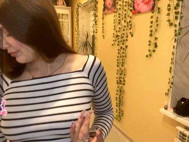 BettieClemence webcam