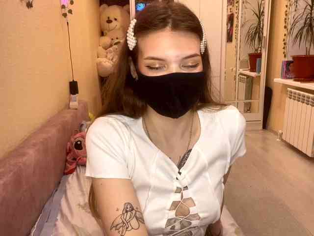 BettieClemence webcam