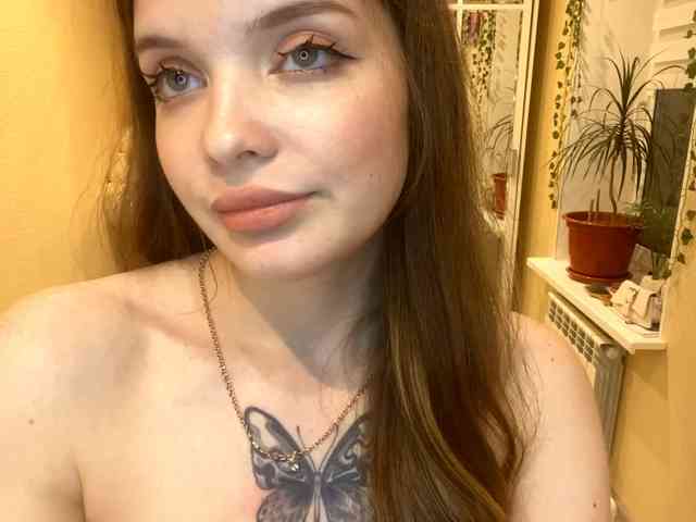 BettieClemence Live Webcam on BongaCams